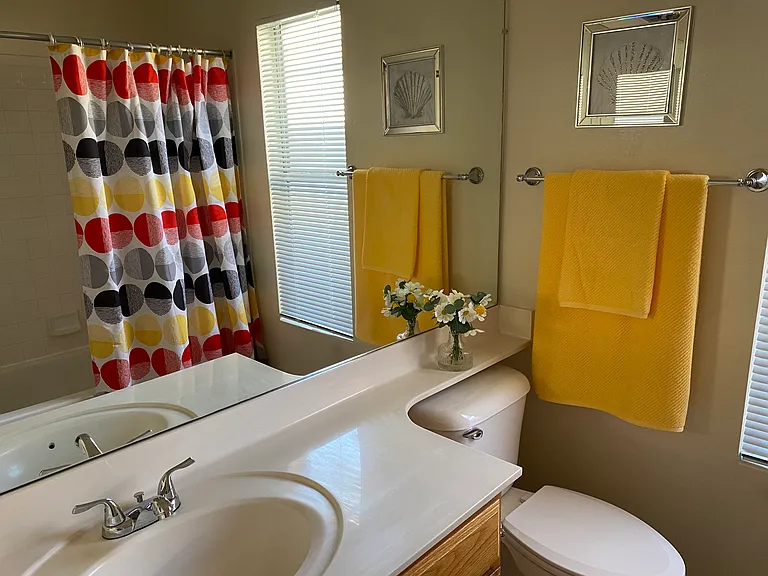 8972 W Lisbon Ln — Photo 6