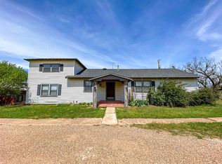 104 E Perry St, Benjamin, TX 79505