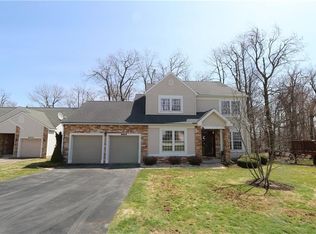 2414 S Ridge Pl, Hidden Valley, PA 15502