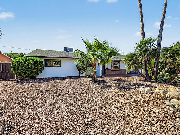 5th image of 2501 E BLANCHE Drive