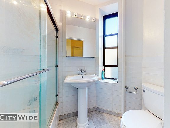 3rd image of 1497 3rd Ave APT 4A