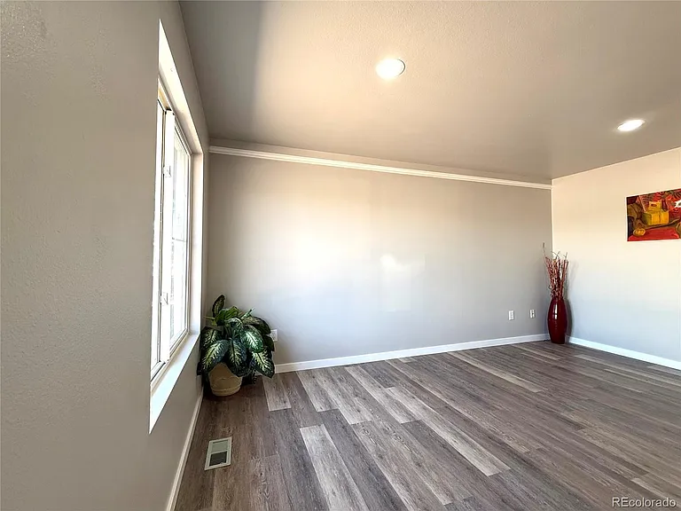 531 S Angus Ave #2 — Photo 34