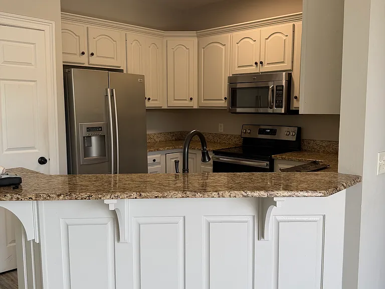 9608 Ethridge Ln — Photo 3