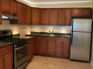 1611 Library Ave #2, Bronx, NY 10465