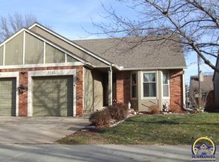 2232 SW Westport Pl, Topeka, KS 66614