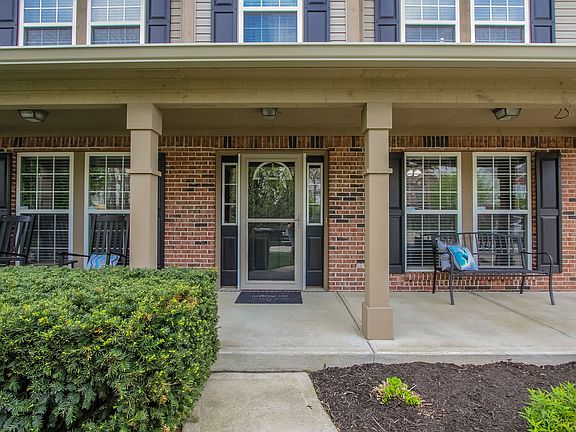 3rd image of 8005 Stoney Bend Ct