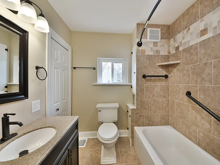 6166 Mechanicsville Rd — Photo 10