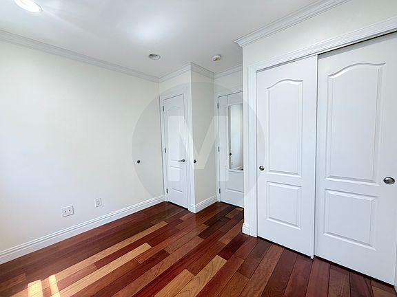 4th image of 161 E 99th St APT 2