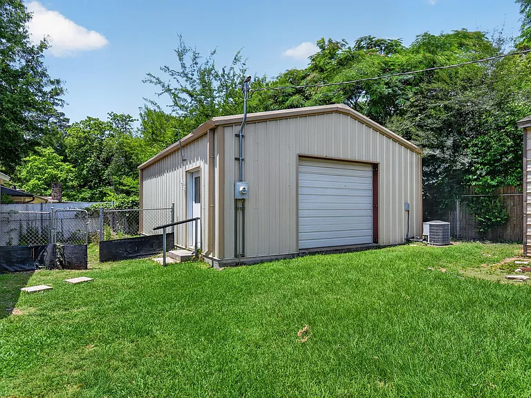 1 Tanglewood Ct — Photo 36
