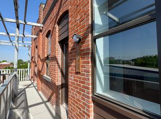 517 Gillis St #302, Kansas City, MO 64106