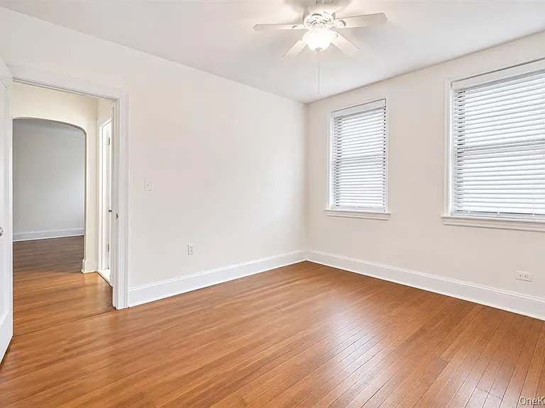 7 Greenridge Ave #A — Photo 8