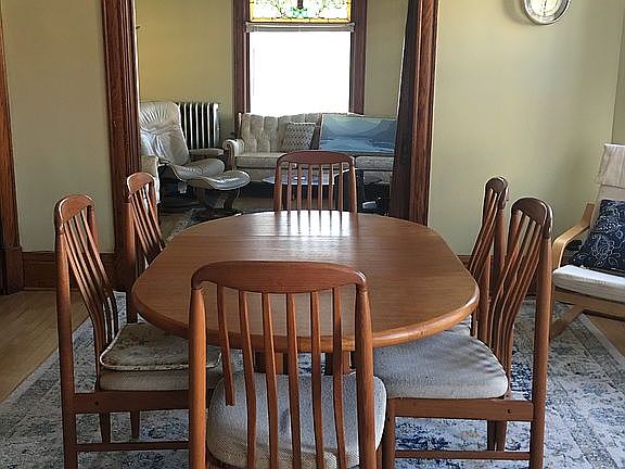 5th image of 1825 Taylor St NE