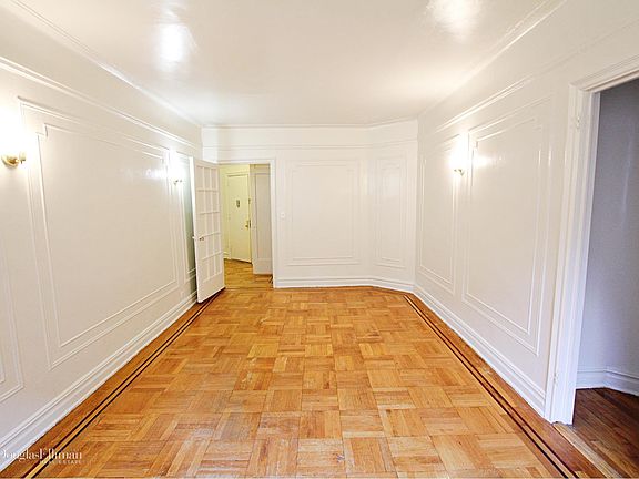 3rd image of 75 W Mosholu Pkwy N APT 5A