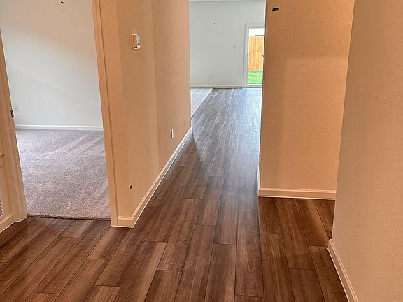 3rd image of 10316 Rosegreen Ln