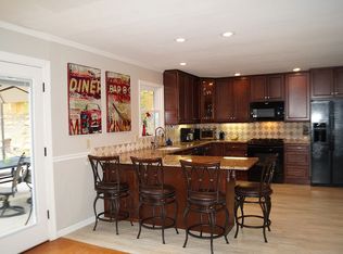 117 E Woodburn Dr, Taylors, SC 29687