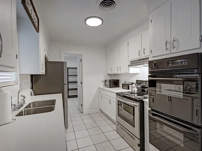 5948 Whitestone Rd — Photo 17