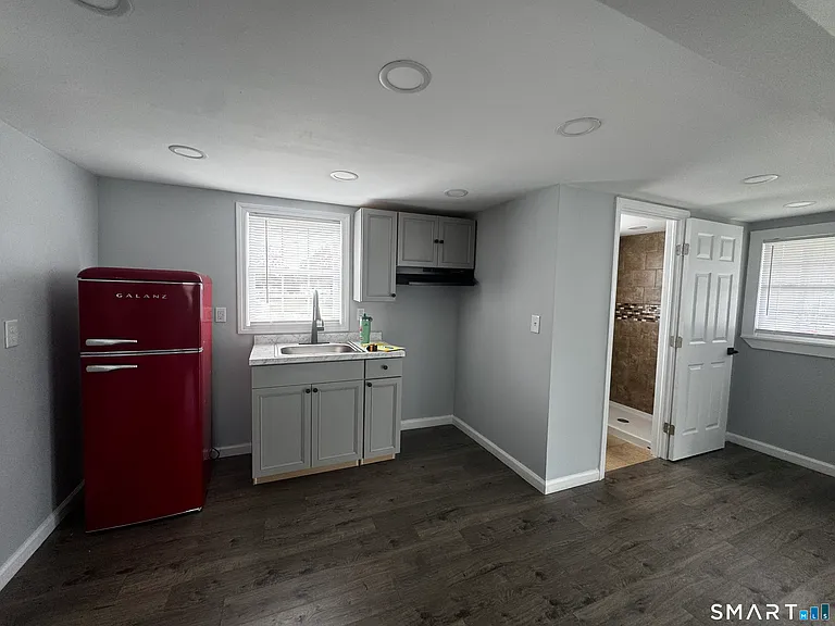 68 Black Point Rd — Photo 8