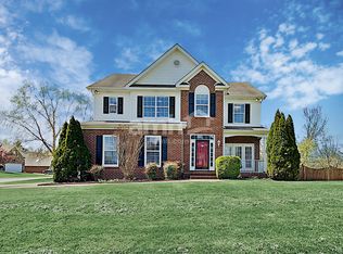 2662 Hansford Dr, Thompsons Station, TN 37179