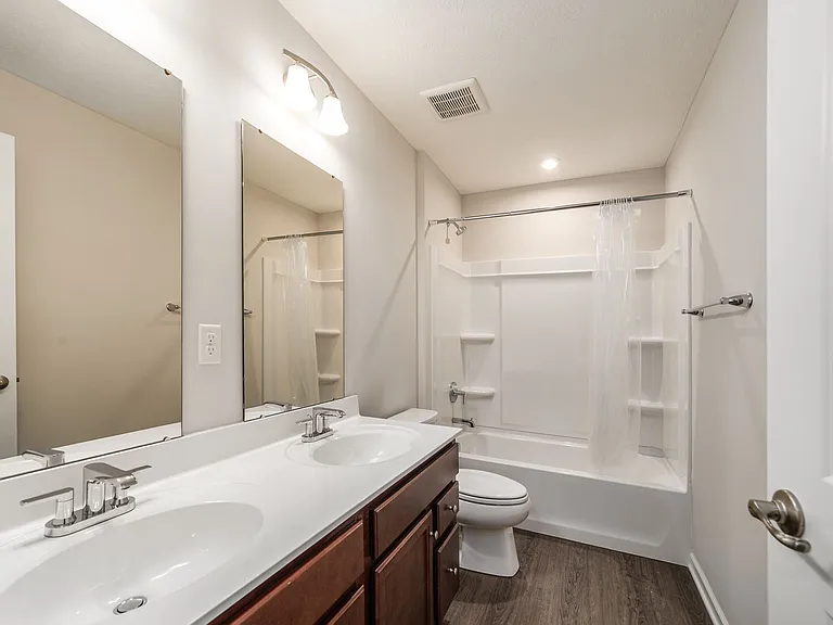 486 Alicia Kelton Dr — Photo 43