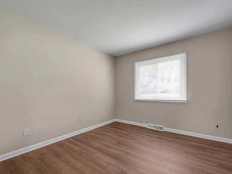 833 Malabu Dr — Photo 20