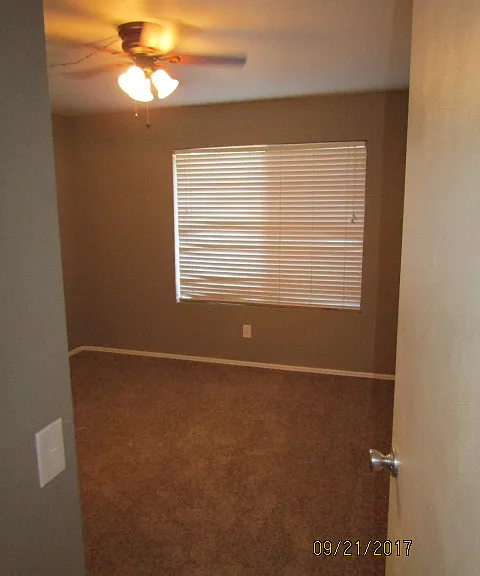 2035 S Elm St #204 — Photo 4