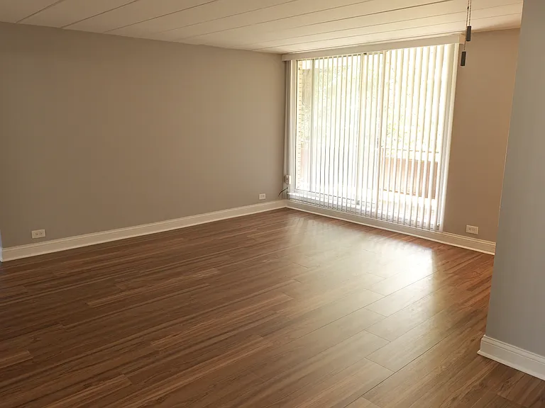 12546 Fairview Ave #2E — Photo 2