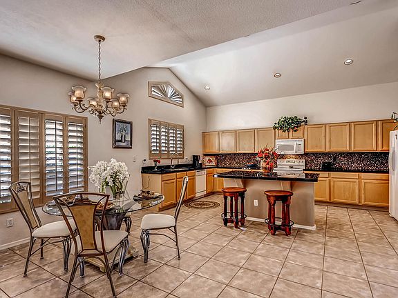 5th image of 21269 N 91st Dr