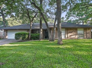 5702 Stage Line Ct, Arlington, TX 76017