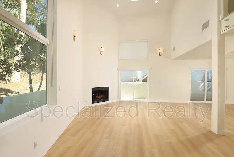 4 bed, 3.0 bath, 2800 sqft, $6,995 — Photo 3