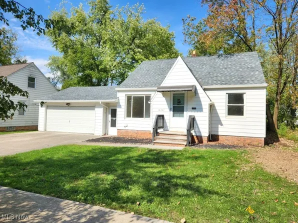 16207 Woodbrook Ave, Maple Heights, OH 44137