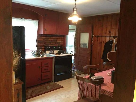 5th image of 26 Mallard Dr
