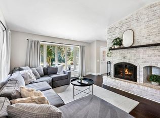 7202 Branford Ln E, Madison, WI 53717