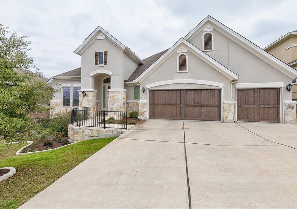 1st image of 2241 Long Bow Dr