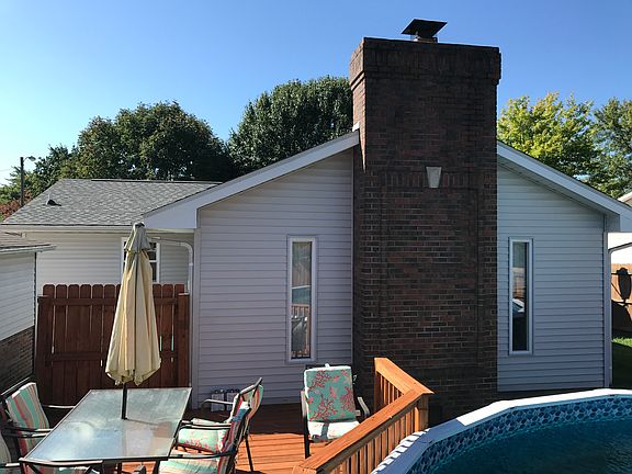 4th image of 7500 E Gum St