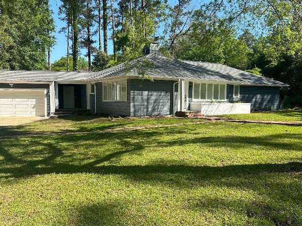 2034 39th St, Meridian, MS 39305