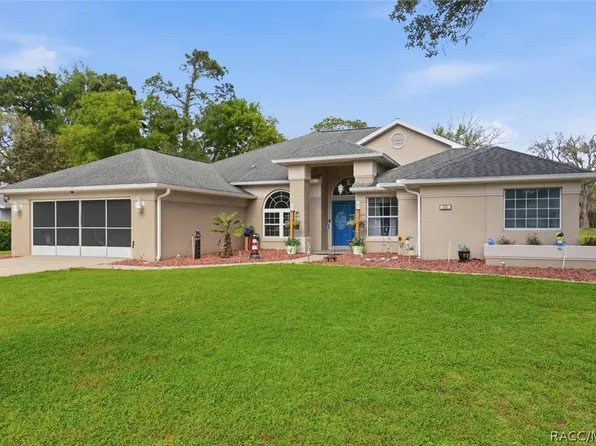 30 Pine St, Homosassa, FL 34446