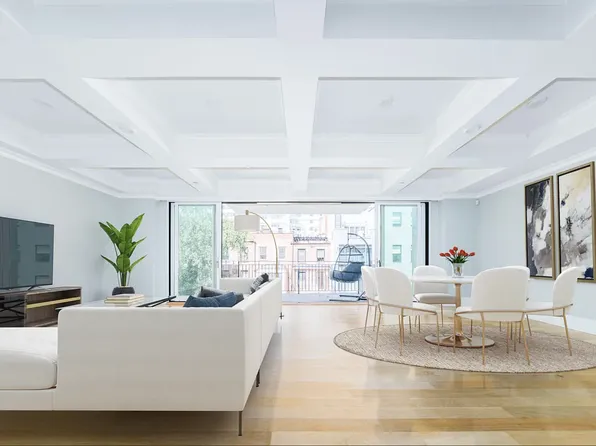 227 East 67th Street image 1 of 18