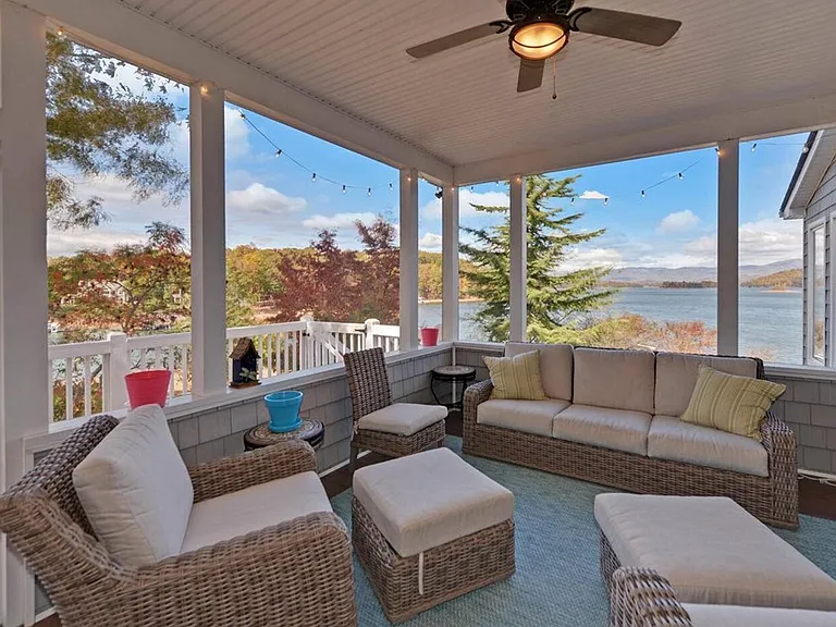 1951 Island View Dr — Photo 22