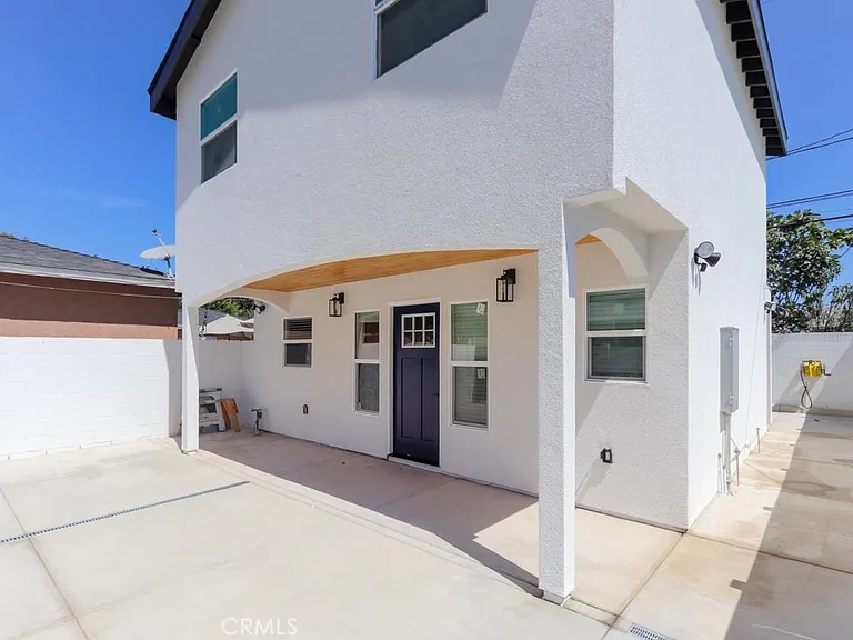 5221 E Willow — Photo 21