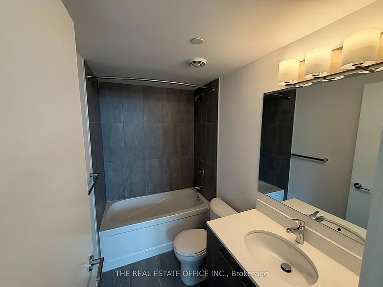 7437 Kingston Rd #905 — Photo 13