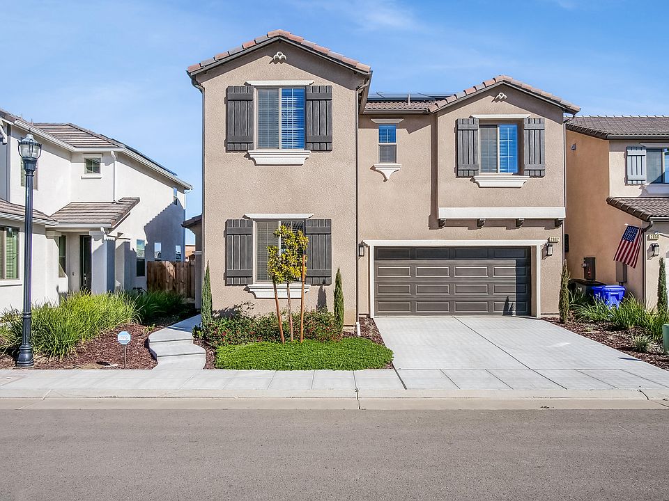 1st image of 2962 N Sophie Dr