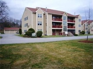 56 Randolph Dr, Tewksbury, MA 01876