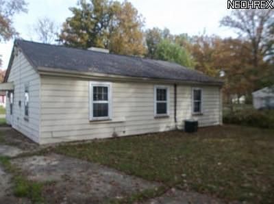 5th image of 2469 Kenwood Dr SW