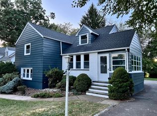 23 Newton Rd, Wayne, NJ 07470