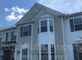 3264 Mannington Dr, Charlotte, NC 28270