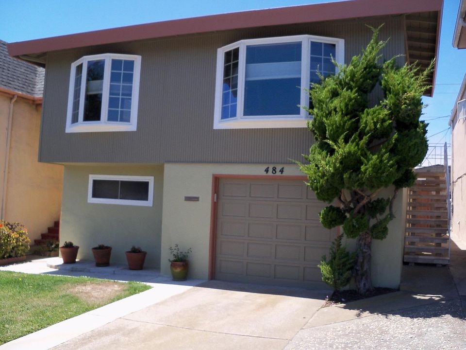 1st image of 484 El Dorado Dr