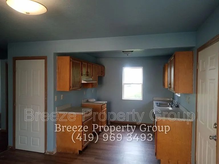 1449 N Huron St — Photo 7
