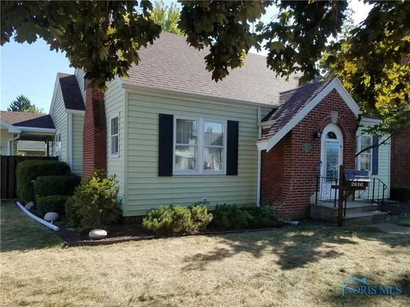 2616 117th St, Toledo, OH 43611