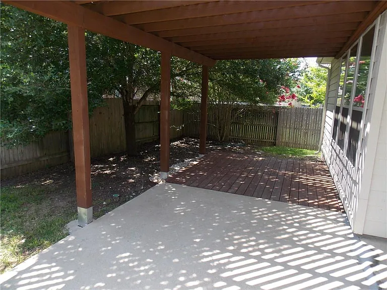 20961 Mandrake Dr — Photo 28