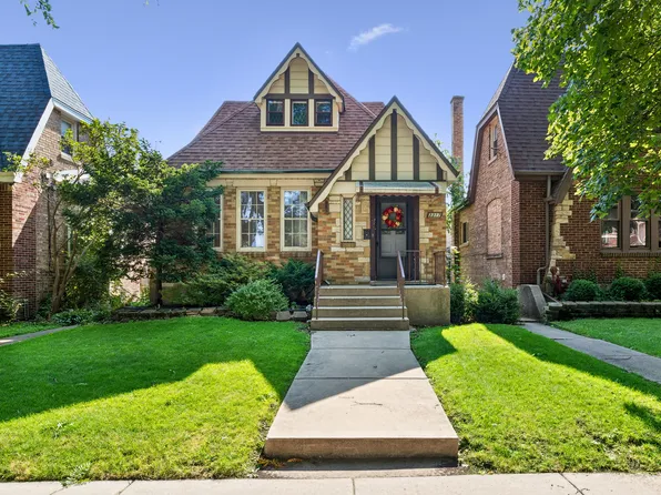 3317 N Rutherford Ave, Chicago, IL 60634